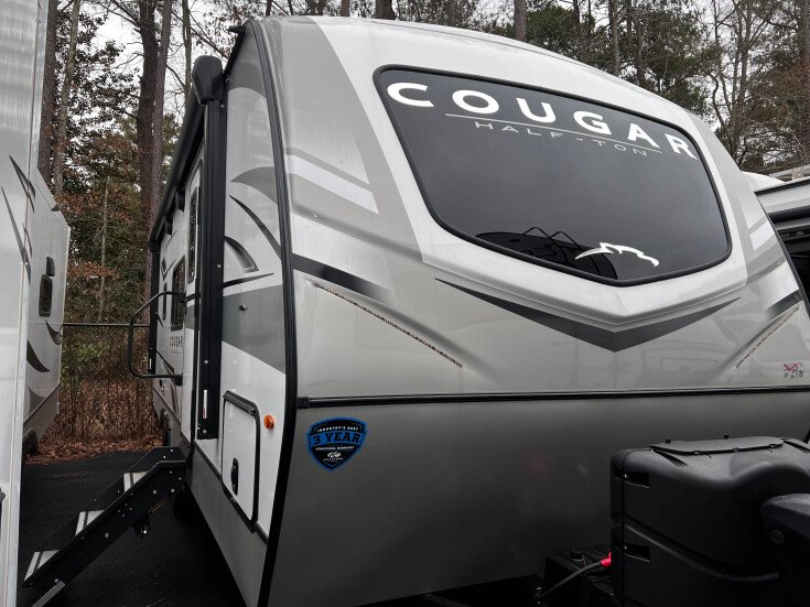 Thumbnail Photo undefined for New 2023 Keystone Cougar
